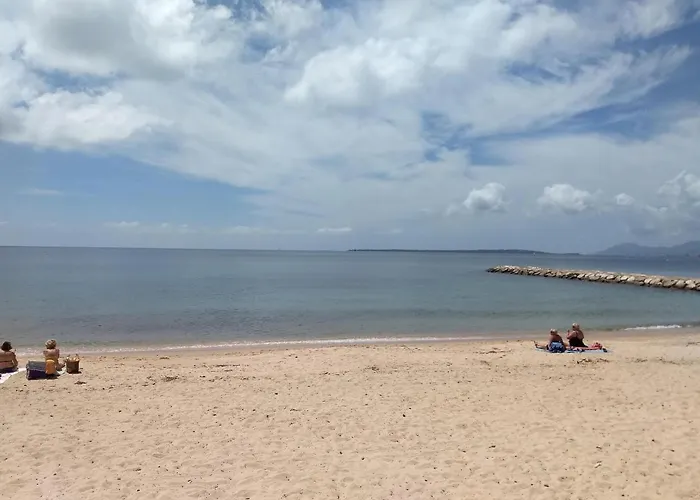 アパート Le Lindos T2 Proche Plages *
