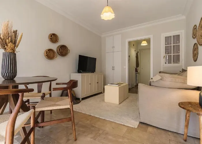 Le Lindos T2 Proche Plages Apartamento Antibes